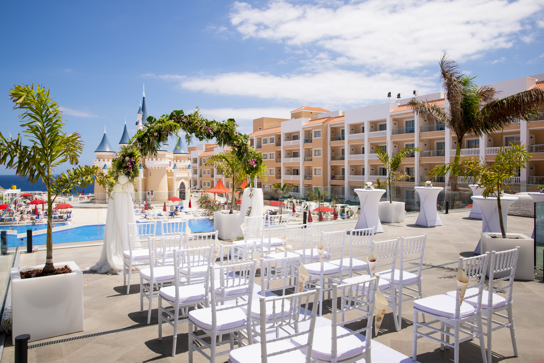 Book your wedding day in Bahia Principe Fantasia Tenerife